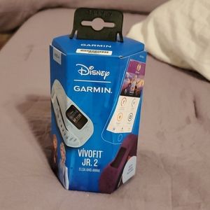 LAST ONE! Brand new frozen vivofit Jr.2 activity ⌚